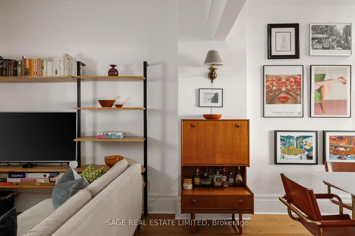 Property Photo: 283 Booth Avenue ON M4M 2M7