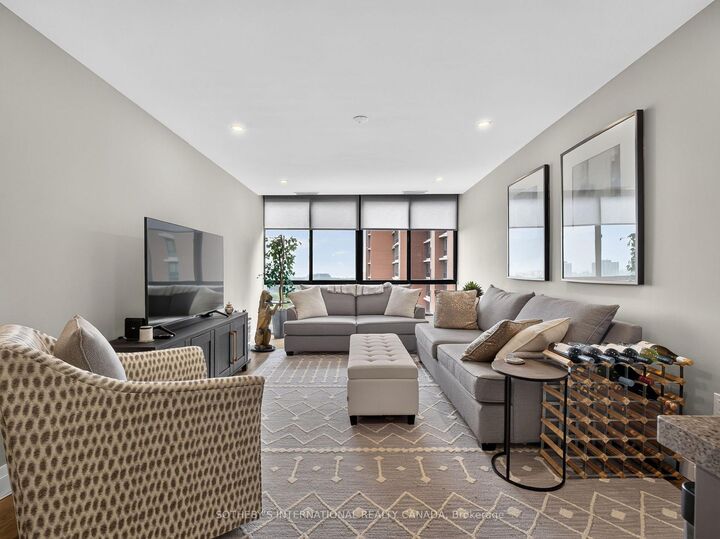 Property Photo: 1400 Dixie Road 1510 ON L5E 3E1