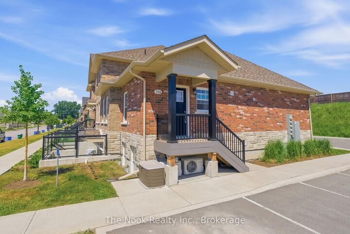 Property Photo:  470 Lonsberry Drive 506  ON K9A 0K4 
