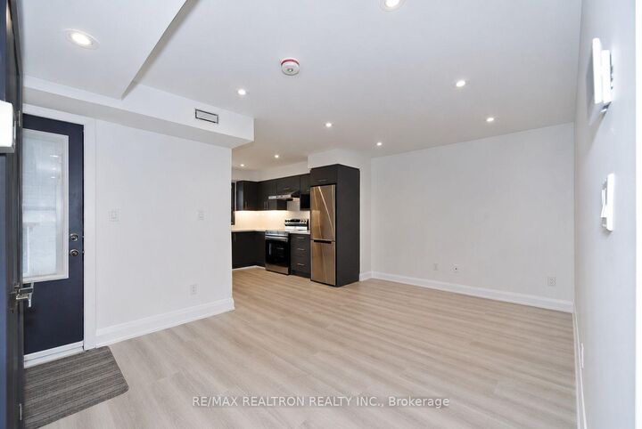 Property Photo: 230 Boon Avenue 4 ON M6E 3Z8