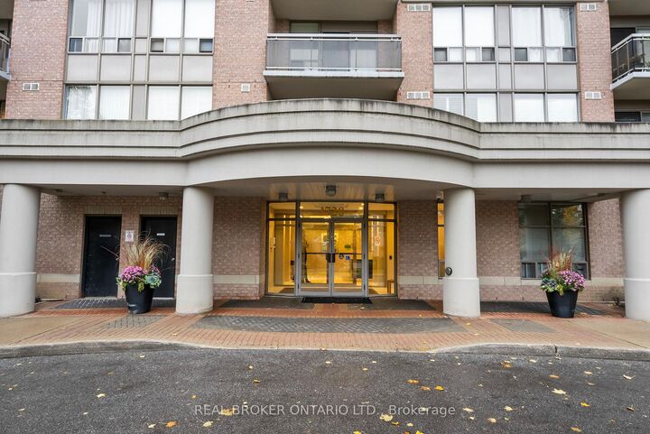 Property Photo: 1720 Eglinton Avenue E 601 ON M4A 2X8