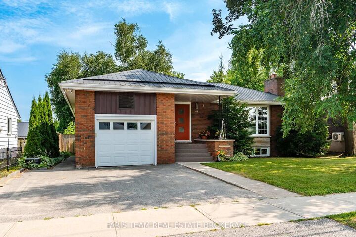 Property Photo: 44 Jeffery Street ON L9M 1K5