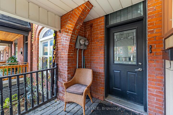 Property Photo: 142 Grace Street Main ON M6J 2S2