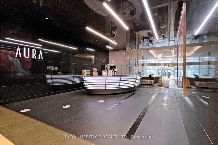 Photo de la propriété: 386 Yonge Street 510 ON M5B 0A5
