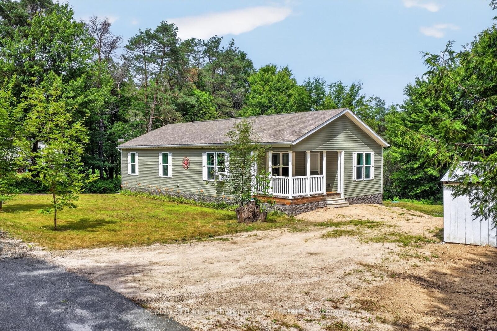 Property Photo: 23 Golf Lane ON P0A 1Z0