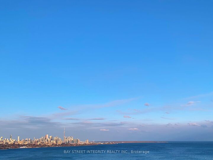 Property Photo:  56 Annie Craig Drive 2502  ON M8V 0C8 