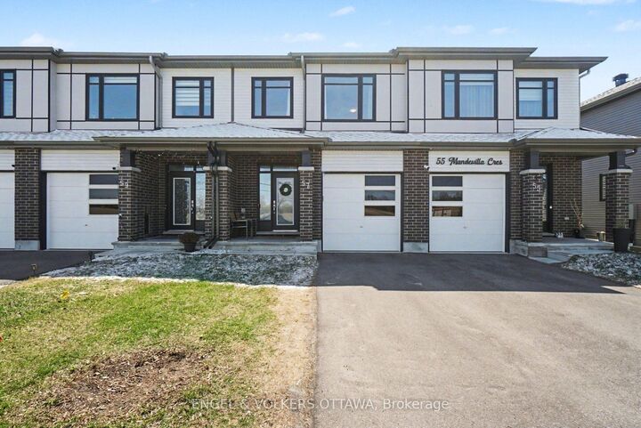 57 Mandevilla Crescent — photo 1