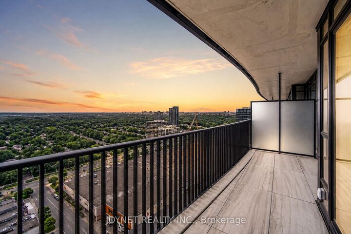 Property Photo: 68 Esther Shiner Blvd Boulevard 2508 ON M2K 0J6