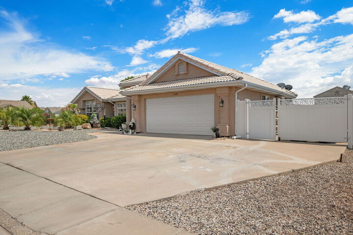 Property Photo: 1549 W 1550 N UT 84770