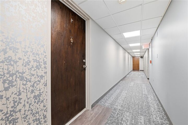 Property Photo:  4106 Charlemagne Cir 4106  PA 15237 