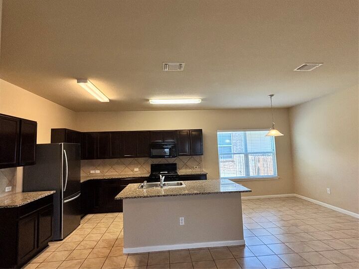Property Photo:  1602 Atlas Road  TX 78613 