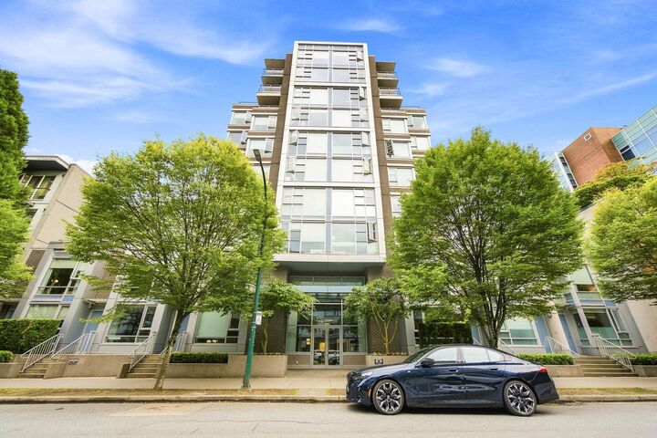 538 W 7th Avenue 705 — photo 1