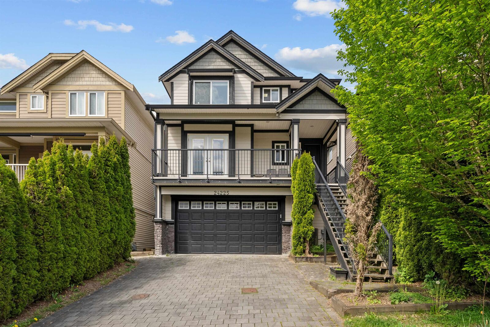 Property Photo: 24225 103A Avenue BC V2W 0E4