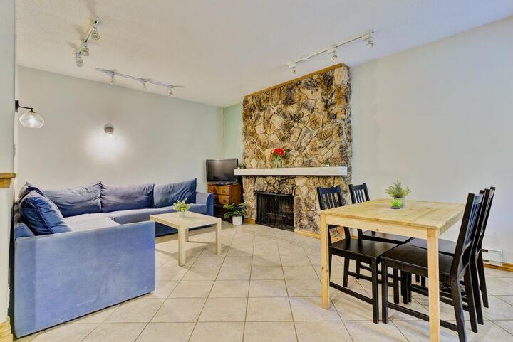 Photo de la propriété: 1400 Alta Lake Road H205 BC V8E 0G9