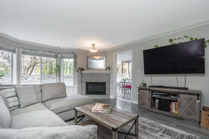 Property Photo: 3088 Flint Street 103 BC V3B 4H5