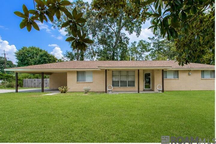 Property Photo:  5388 Goodland Dr  LA 70739 