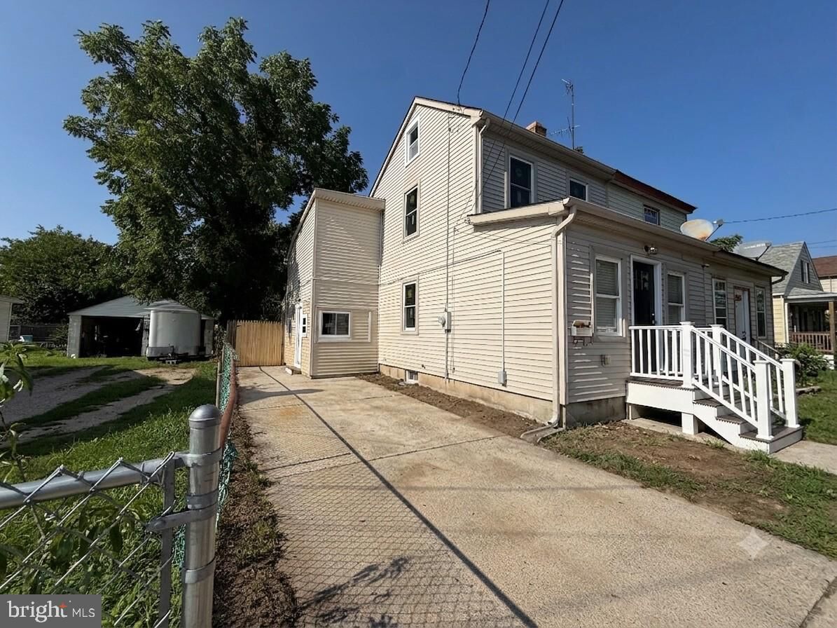 Property Photo:  308 E Main Street E  NJ 08332 