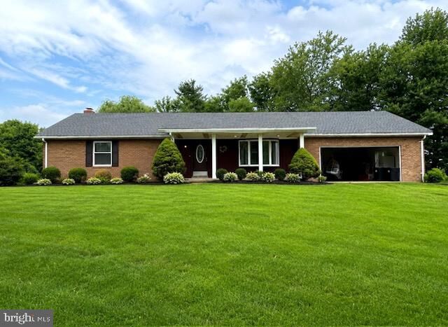 Property Photo: 9520 Carlisle Road PA 17019