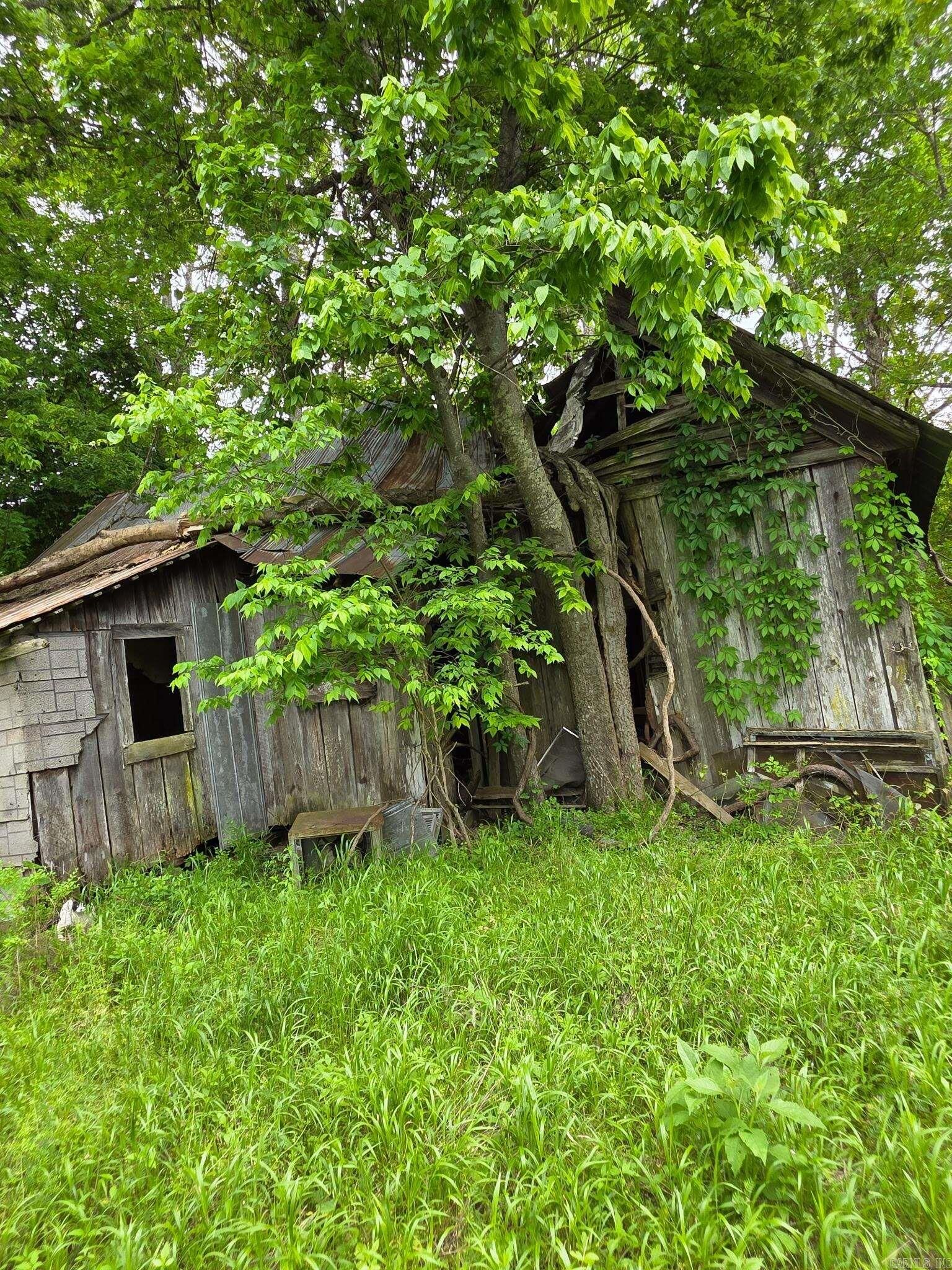 Property Photo:  118 C.r. 5239  AR 72852 
