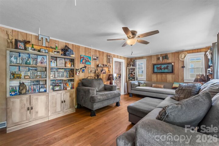 Property Photo: 208 Shuping Street NC 28655