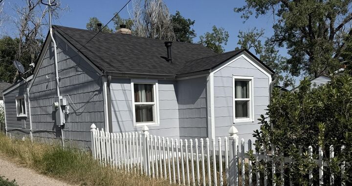 Property Photo:  811 Morrie Ave  WY 82007 