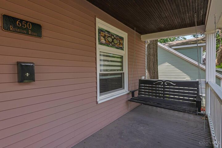 Property Photo:  650 Rushton Road  OH 45226 