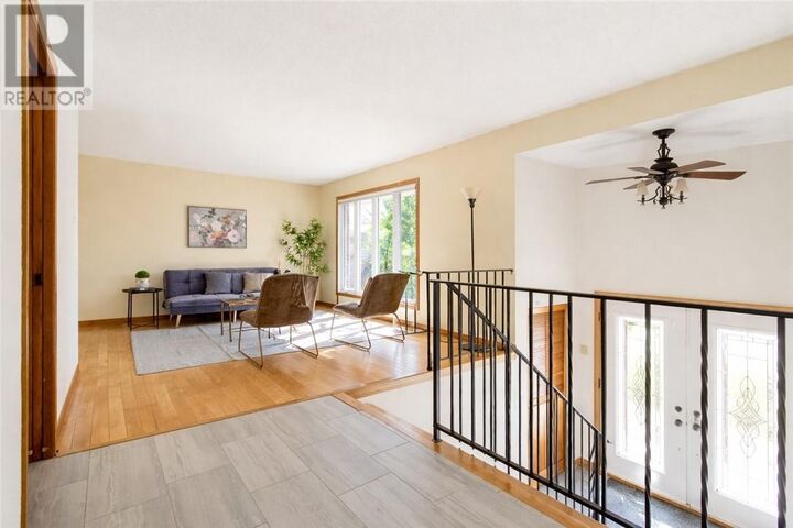 Property Photo:  2288 Muriel Crescent  ON P3E 4W4 