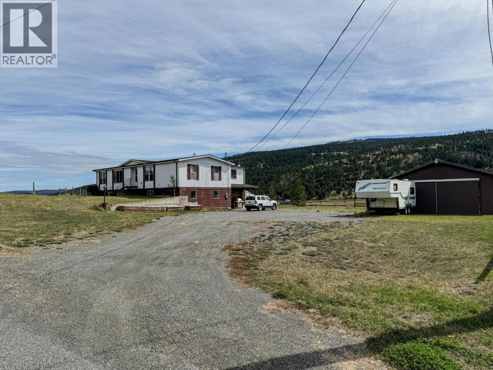 Property Photo: 7520 West Subdivision Road BC V0K 1K0