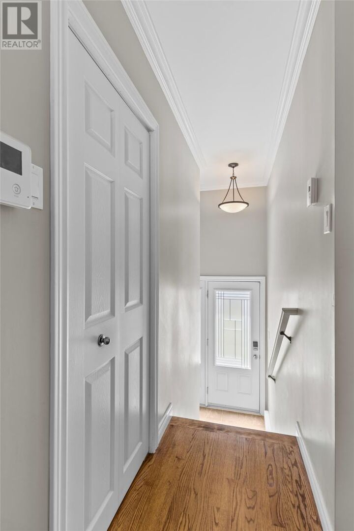 Property Photo:  10 Renews Street  NL A1E 3R8 