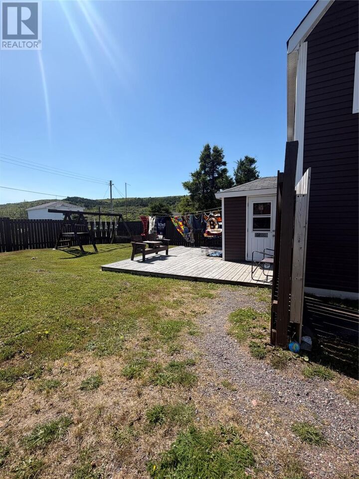 Property Photo:  6 Community Street  NL A0E 1P0 