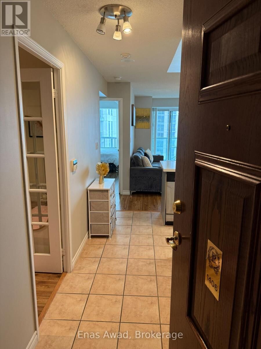 Property Photo:  7 Michael Power Place 1406  ON M9A 0A4 