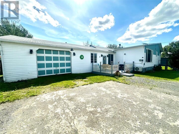 Property Photo: 3 Sunset Drive NL A0H 1A0