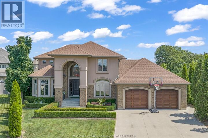 Property Photo: 1060 Woodland Crescent ON N0R 1A0