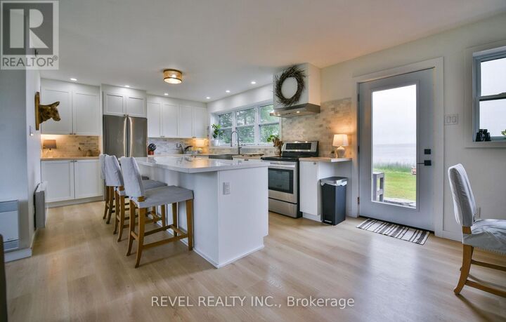 Property Photo: 767 Leclair Avenue ON P4R 0C1