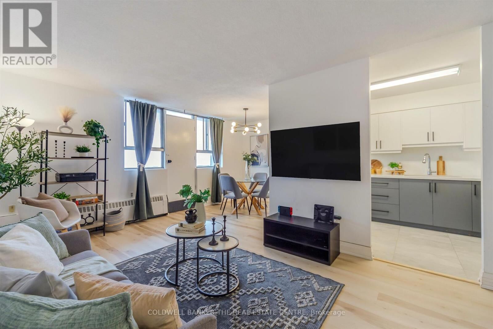 Property Photo: 100 Dundalk Drive 1006 ON M1P 4V2