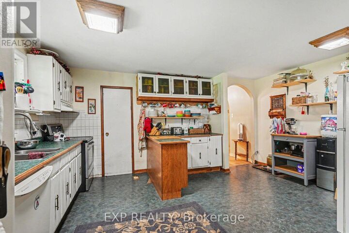 Property Photo:  5233 3rd Line Road  ON K0C 1Z0 