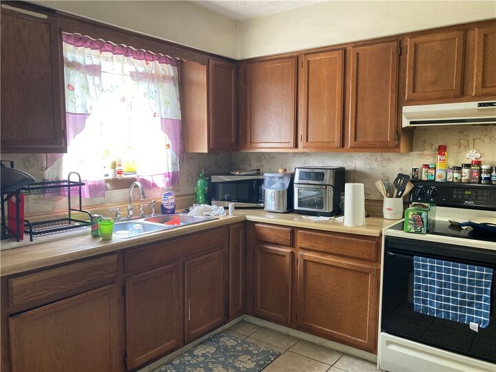 Property Photo:  217 Monfort Street  OH 45003 
