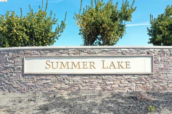 Property Photo:  2130 Harborage Way  CA 94561 