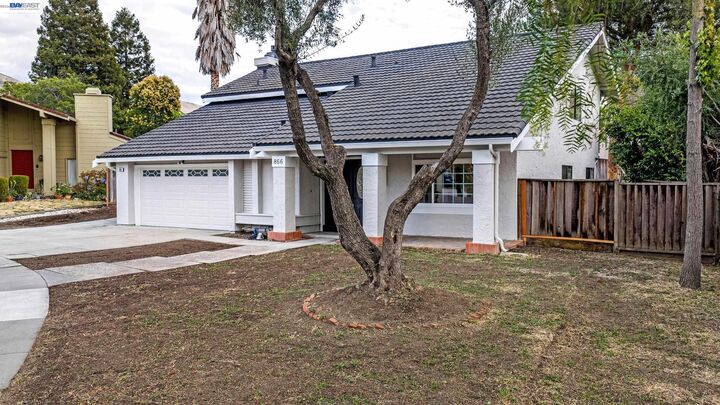 Property Photo: 866 Hidatsa Ct CA 94539