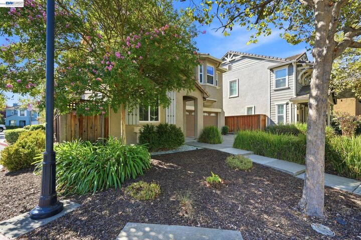 Property Photo:  3910 Hidden Grove Ln  CA 94519 