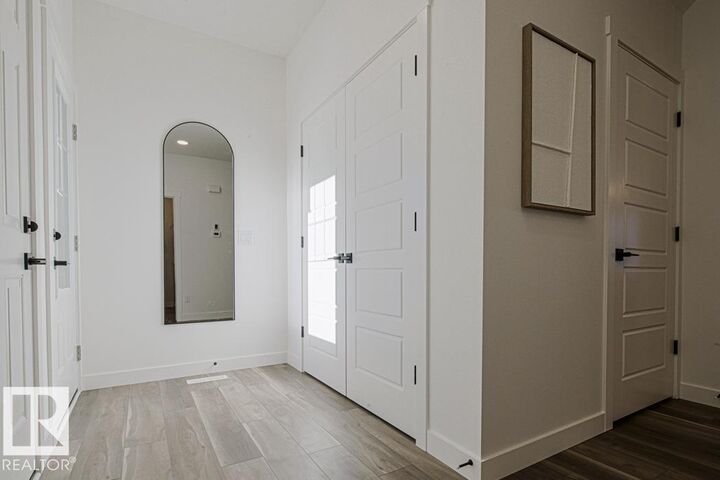 Property Photo: 921 17 Avenue NW AB T6T 2X8