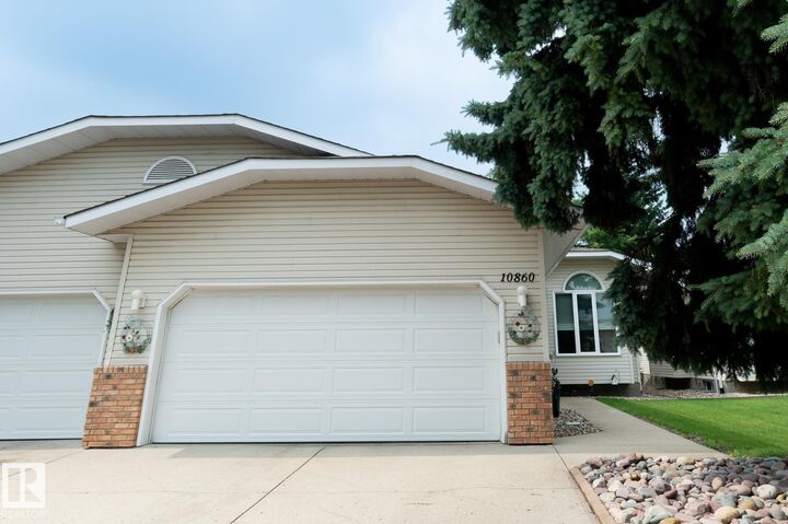 Property Photo:  10860 25 Avenue NW  AB T6J 6N5 
