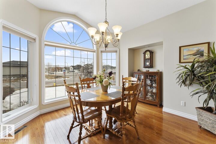 Property Photo:  2602 6 Avenue  AB T9M 1M6 
