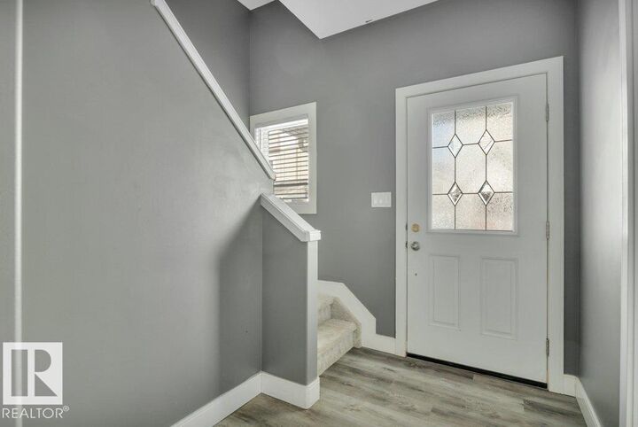 Property Photo:  13003 132 Avenue NW 13  AB T5L 3R2 