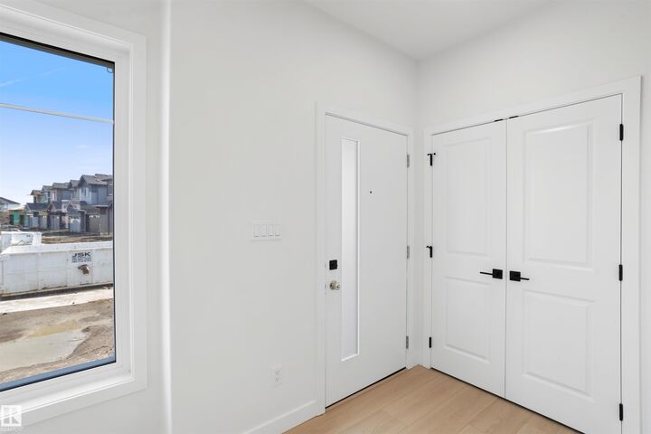 Property Photo: 1524 209 Street NW AB T6M 3N8