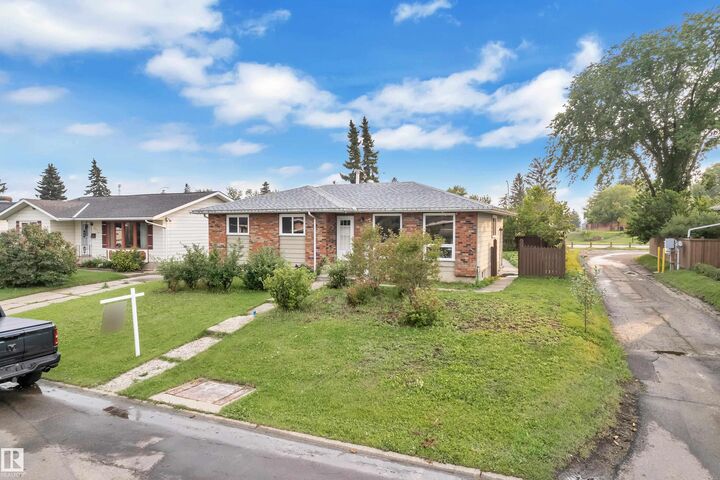 Property Photo: 4320 74 Street NW AB T6K 0W2