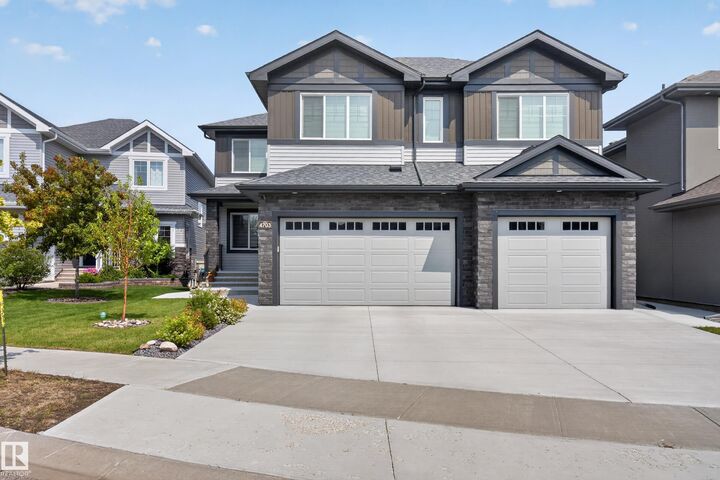 Photo de la propriété: 4703 41 Street AB T4X 2A8