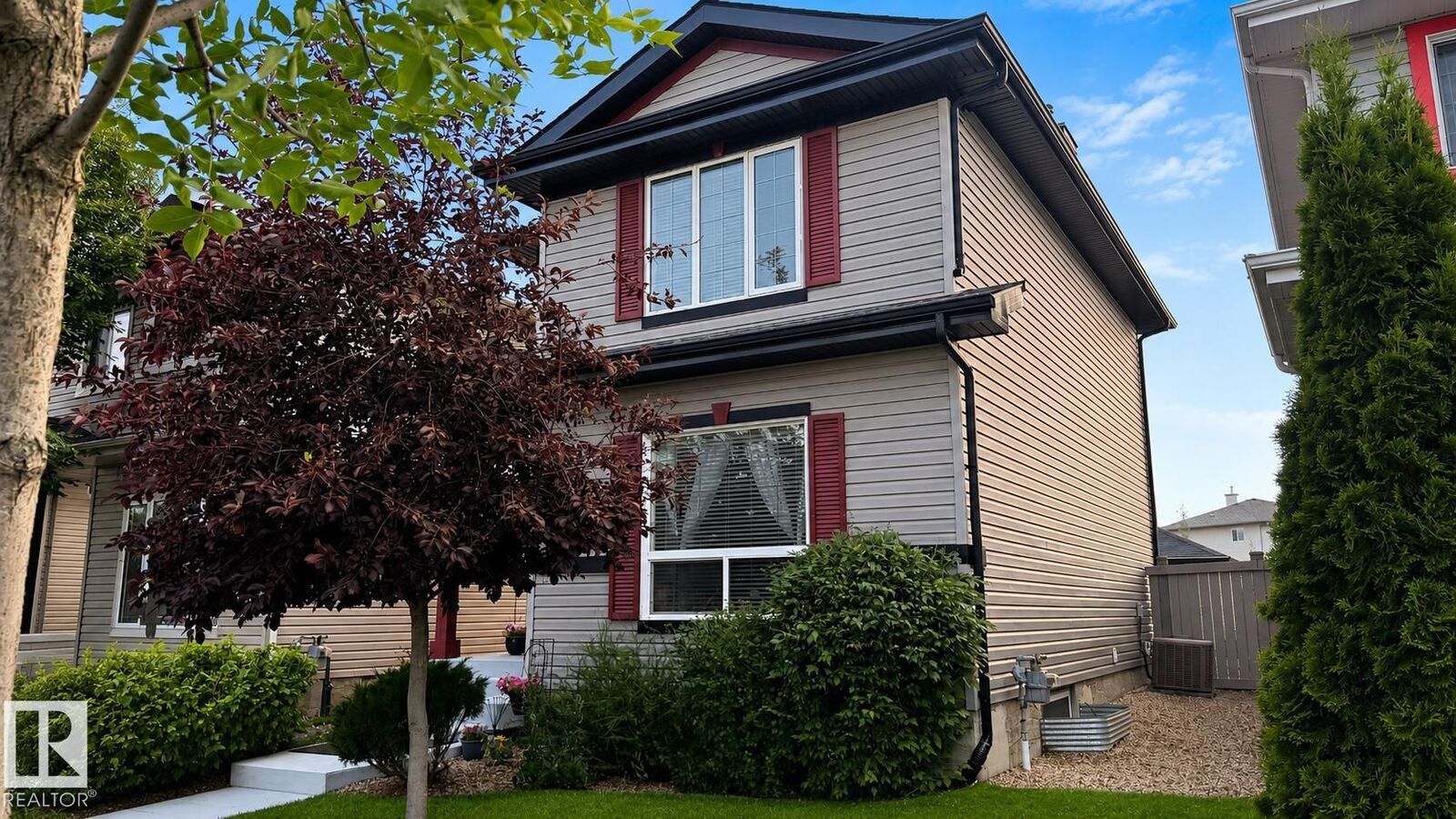 Property Photo: 16114 43 Street NW AB T5Y 0G5
