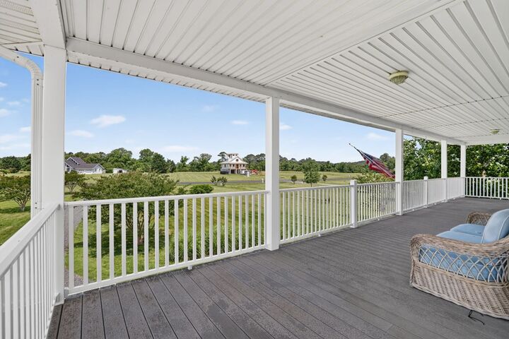 Property Photo:  17023 Hopeland Way  VA 23308 