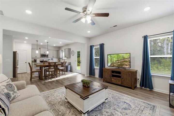 Property Photo: 383 Morgan Road GA 30116